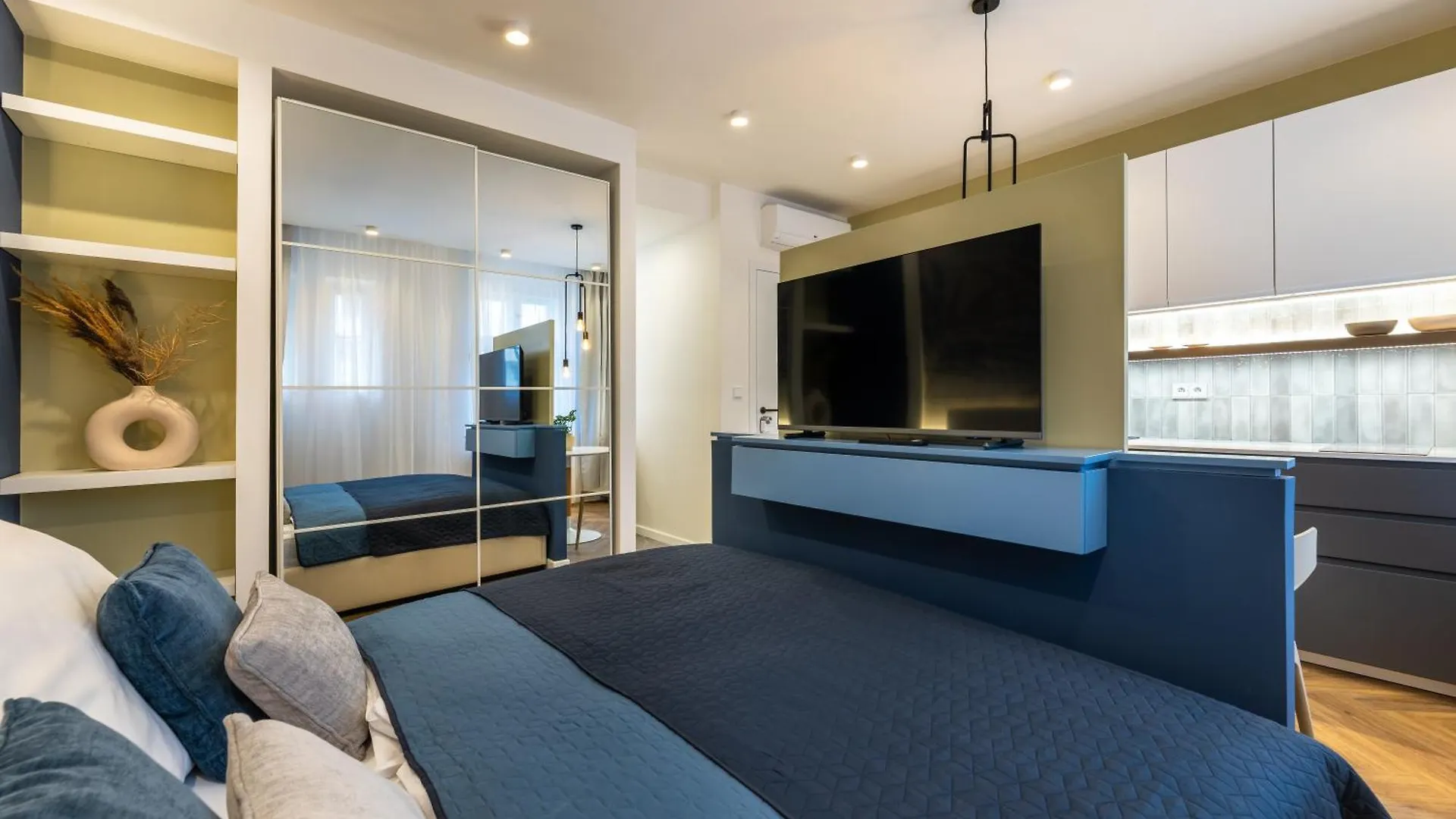 Design Apartments Close To Wenceslas Square With Ac 布拉格